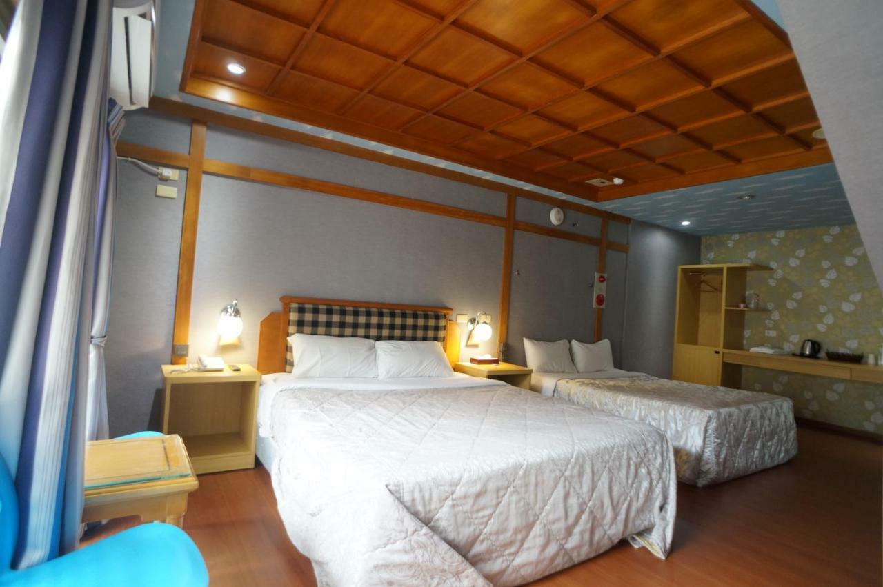 愛情海 Motel Toufen Exterior photo