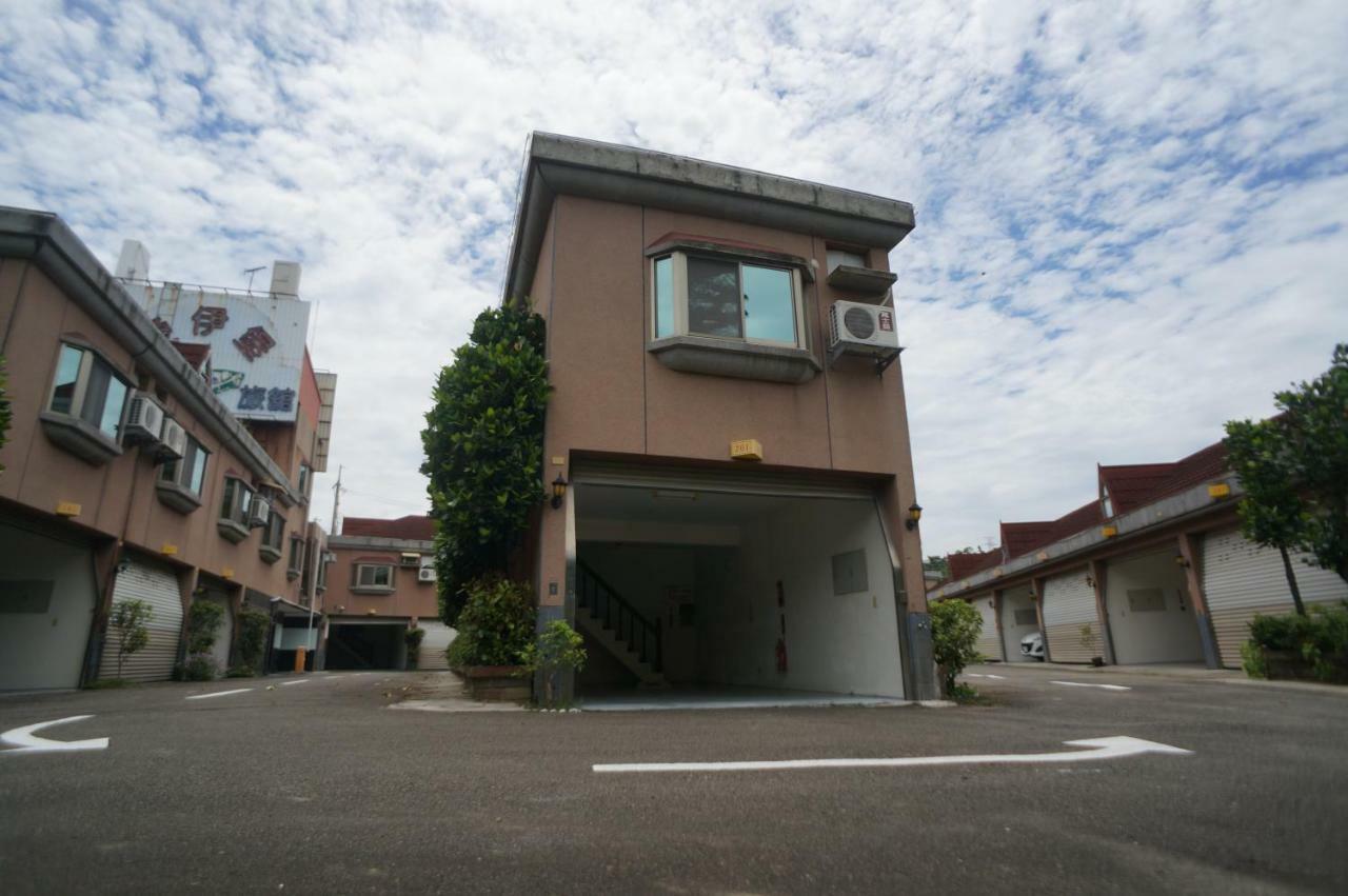 愛情海 Motel Toufen Exterior photo